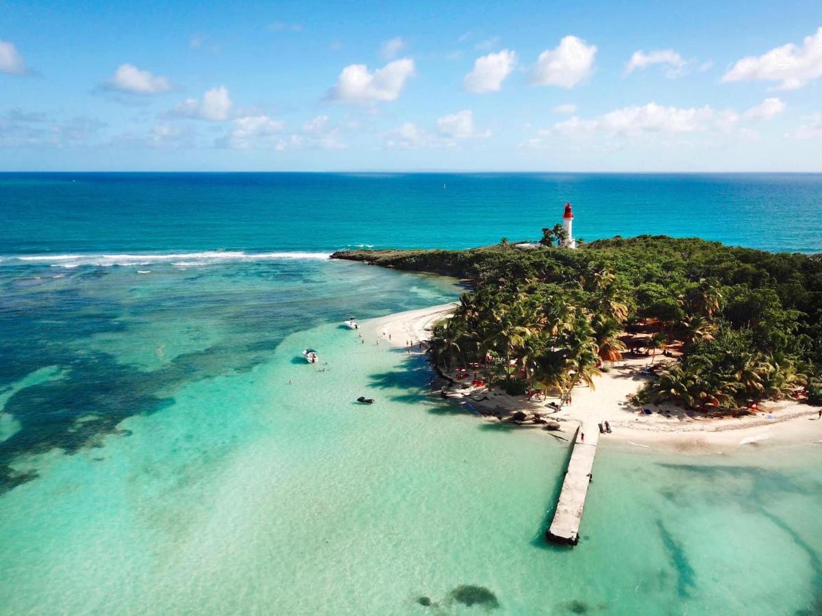 Appartement Vue Mer Et Montagne A 100M De La Plage Le Gosier  Exteriör bild